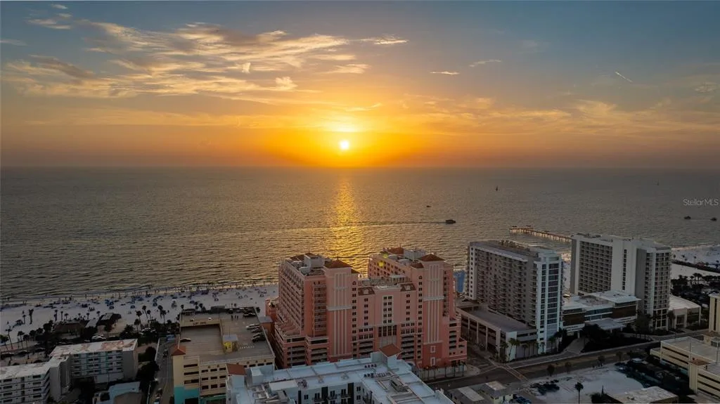 301 S GULFVIEW BOULEVARD # 301, CLEARWATER BEACH, FL 33767