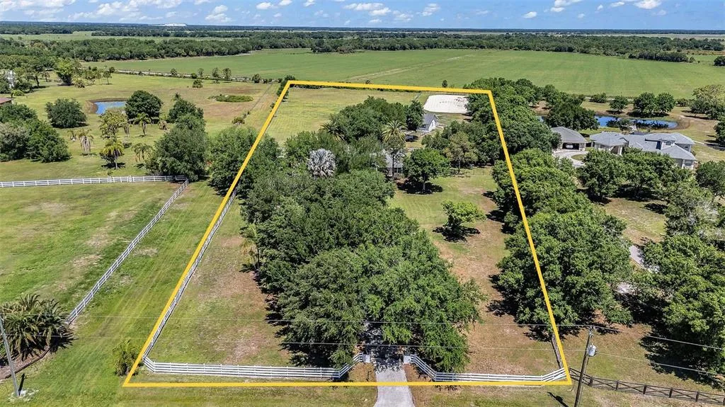 5222 BLACKJACK CIRCLE, PUNTA GORDA, FL 33982