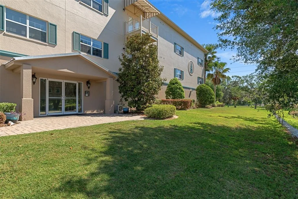 7986 SOUTHERN PINES DRIVE # 536, BROOKSVILLE, FL 34601