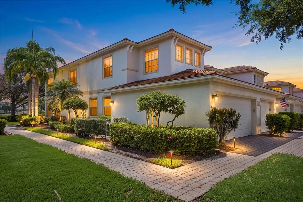 3010 MEANDERING WAY # 101, FORT MYERS, FL 33905