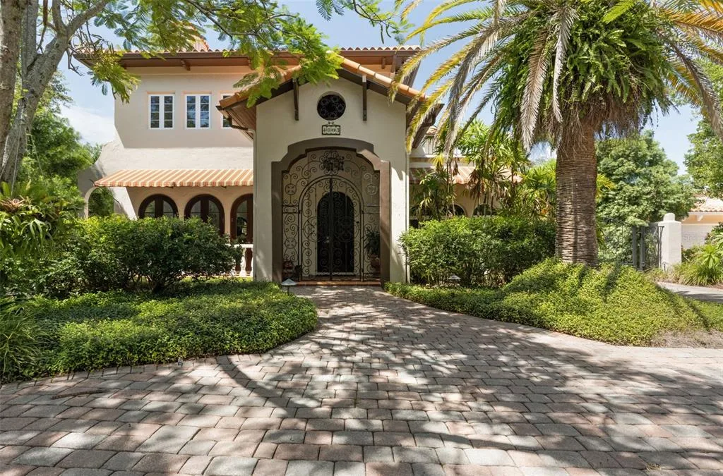 4803 W WOODMERE ROAD, TAMPA, FL 33609