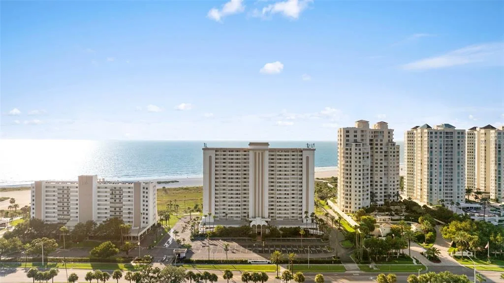 1230 GULF BLVD # 1204, CLEARWATER, FL 33767
