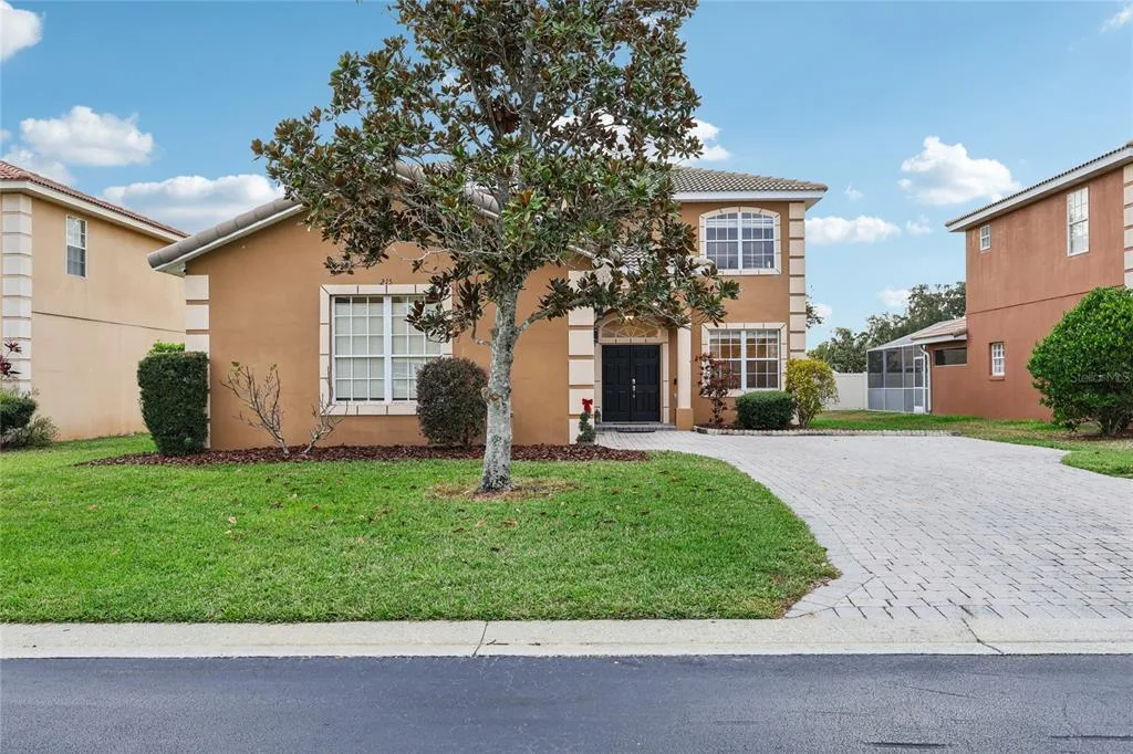 215 VISTA DRIVE, DAVENPORT, FL 33897