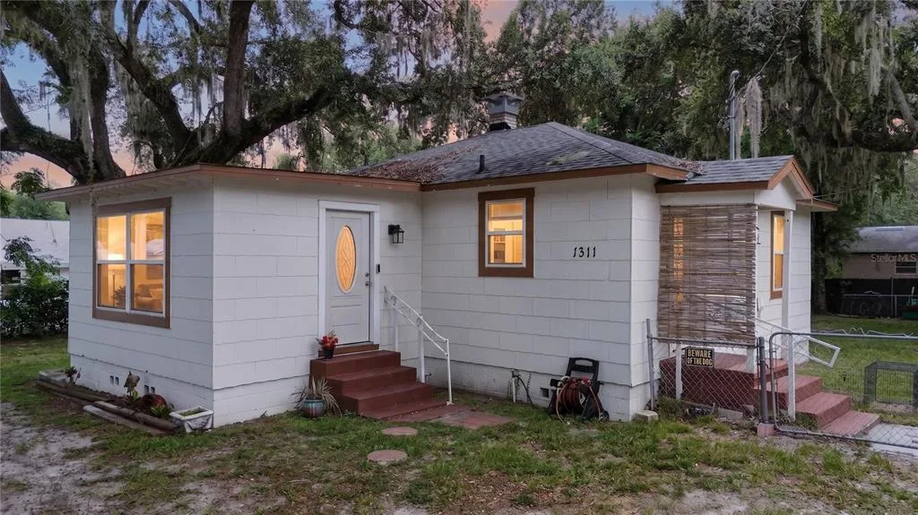 1311 SUMTER STREET, LEESBURG, FL 34748