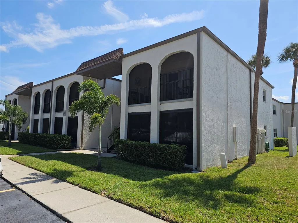 7701 STARKEY ROAD # 708, SEMINOLE, FL 33777