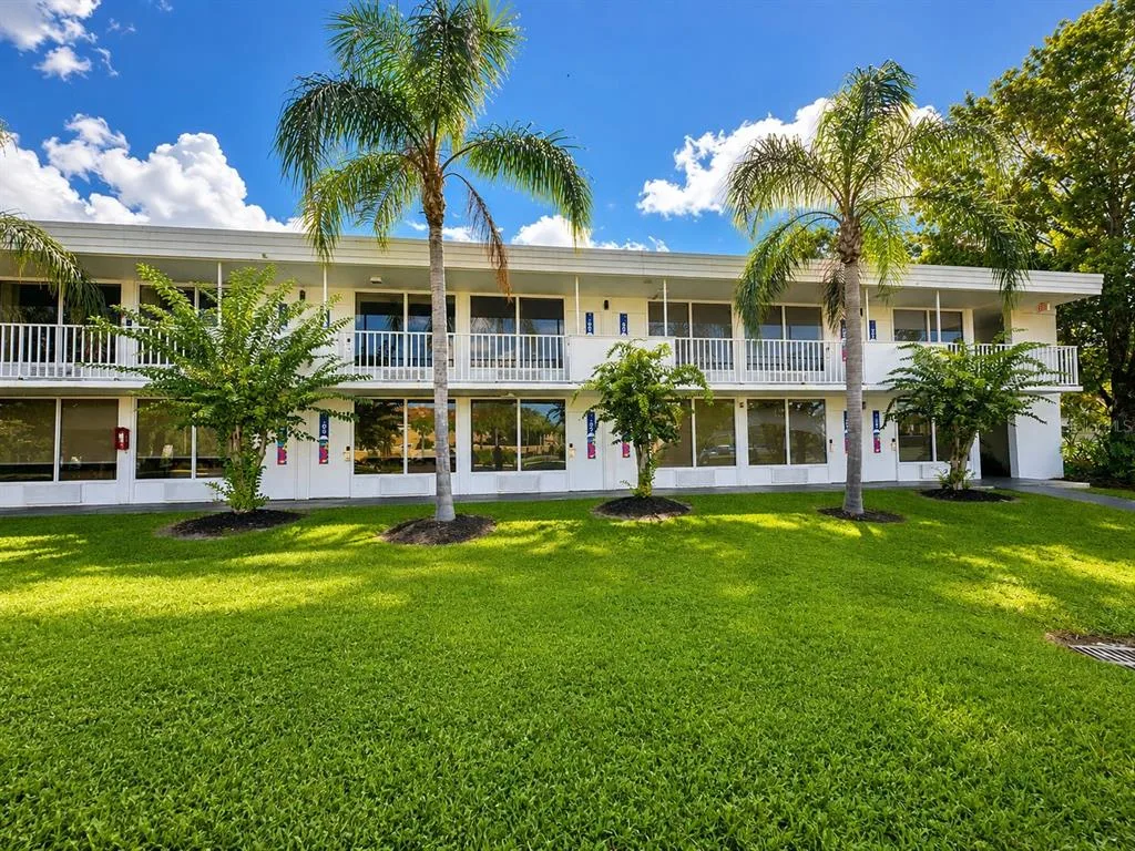 2930 POLYNESIAN ISLE BOULEVARD # 105, KISSIMMEE, FL 34746