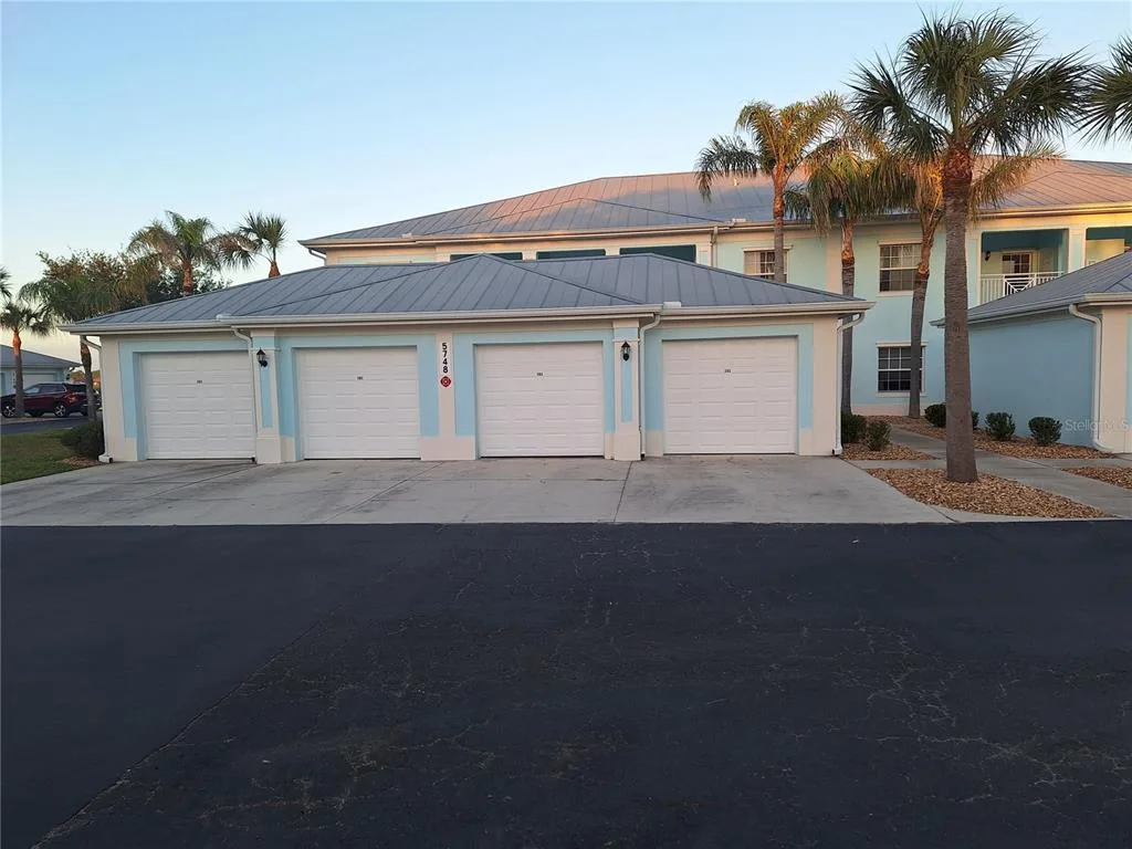 5748 SABAL TRACE DRIVE # 102, NORTH PORT, FL 34287