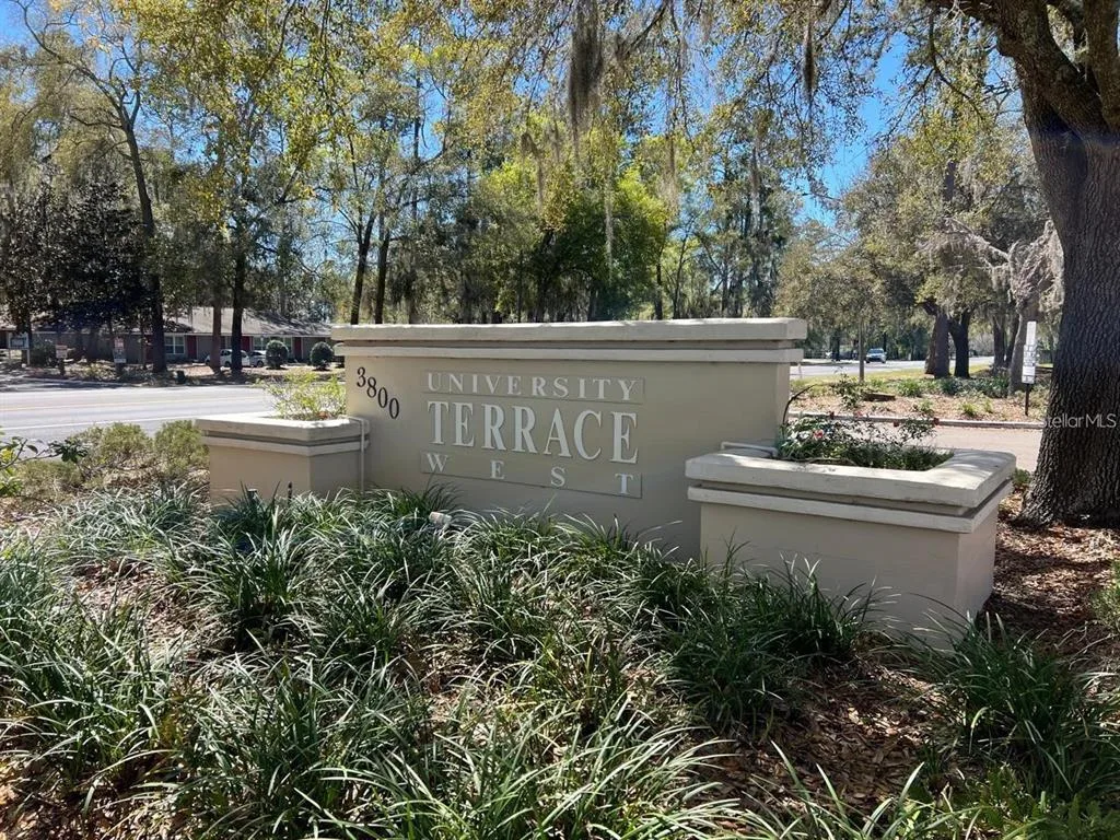3800 SW 20TH AVENUE # 209, GAINESVILLE, FL 32607