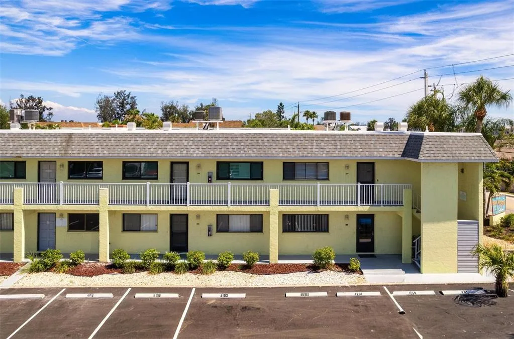 6703 MIDNIGHT PASS ROAD # 101, SARASOTA, FL 34242