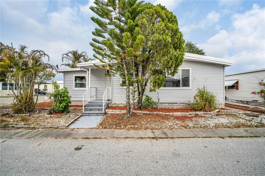 193 BLUE MARLIN DRIVE, OLDSMAR, FL 34677