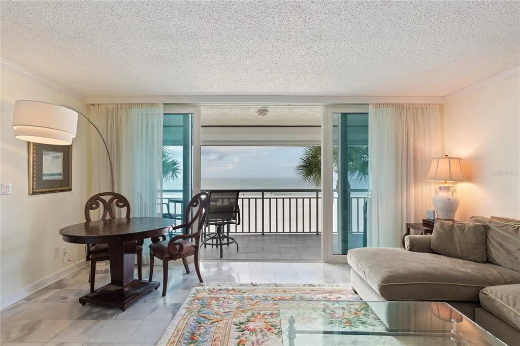 2900 GULF BOULEVARD # 201, BELLEAIR BEACH, FL 33786