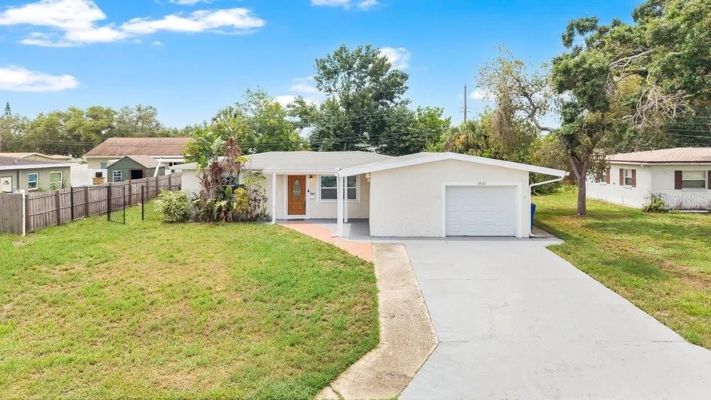 1920 64TH AVENUE N, ST PETERSBURG, FL 33702