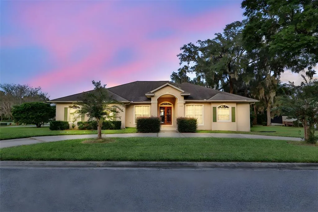 2243 SE LAUREL RUN DRIVE, OCALA, FL 34471