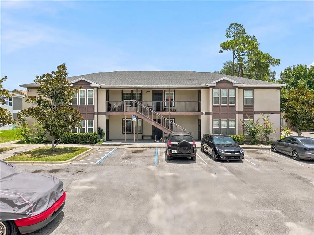 272 HART LANE, KISSIMMEE, FL 34743