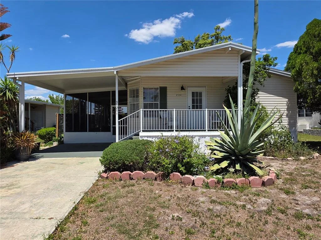 37251 LOIS AVENUE, ZEPHYRHILLS, FL 33542
