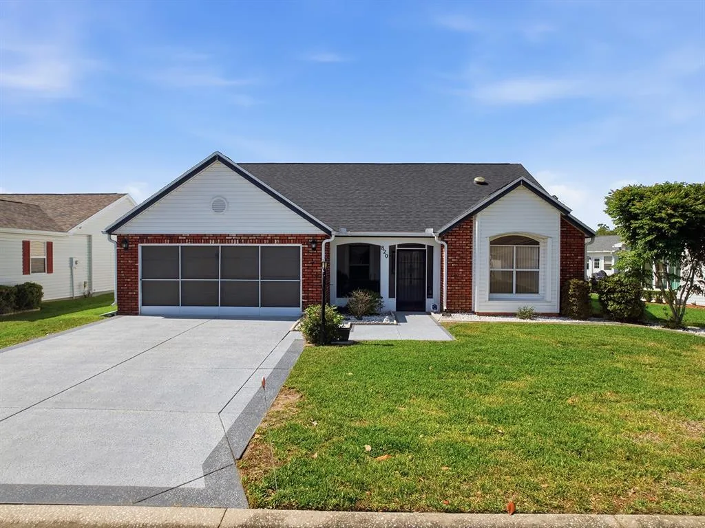 820 CORTEZ AVENUE, LADY LAKE, FL 32159