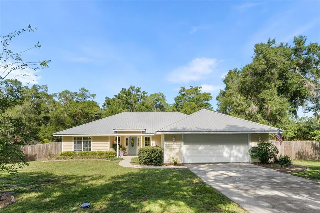 646 NE 2ND STREET, WILLISTON, FL 32696