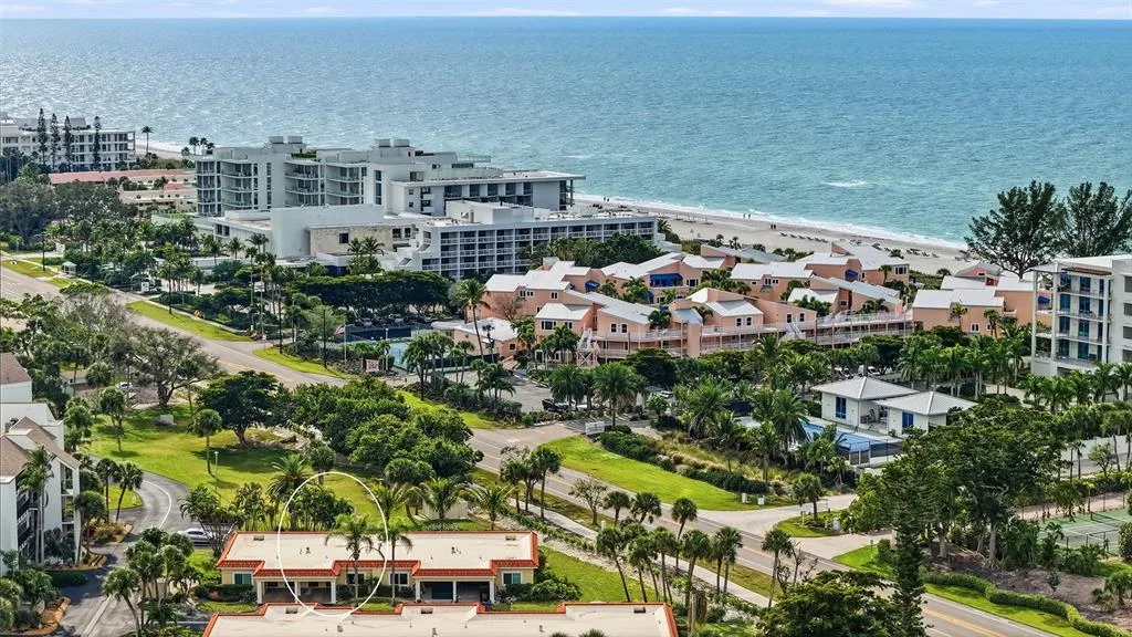 4720 GULF OF MEXICO DRIVE # Villa 2, LONGBOAT KEY, FL 34228
