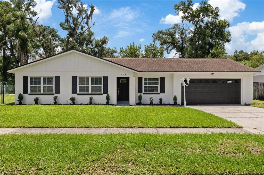 2928 FOREST CIRCLE, SEFFNER, FL 33584