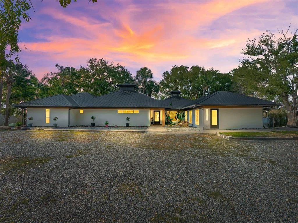 13061 SE 158TH LANE, WEIRSDALE, FL 32195