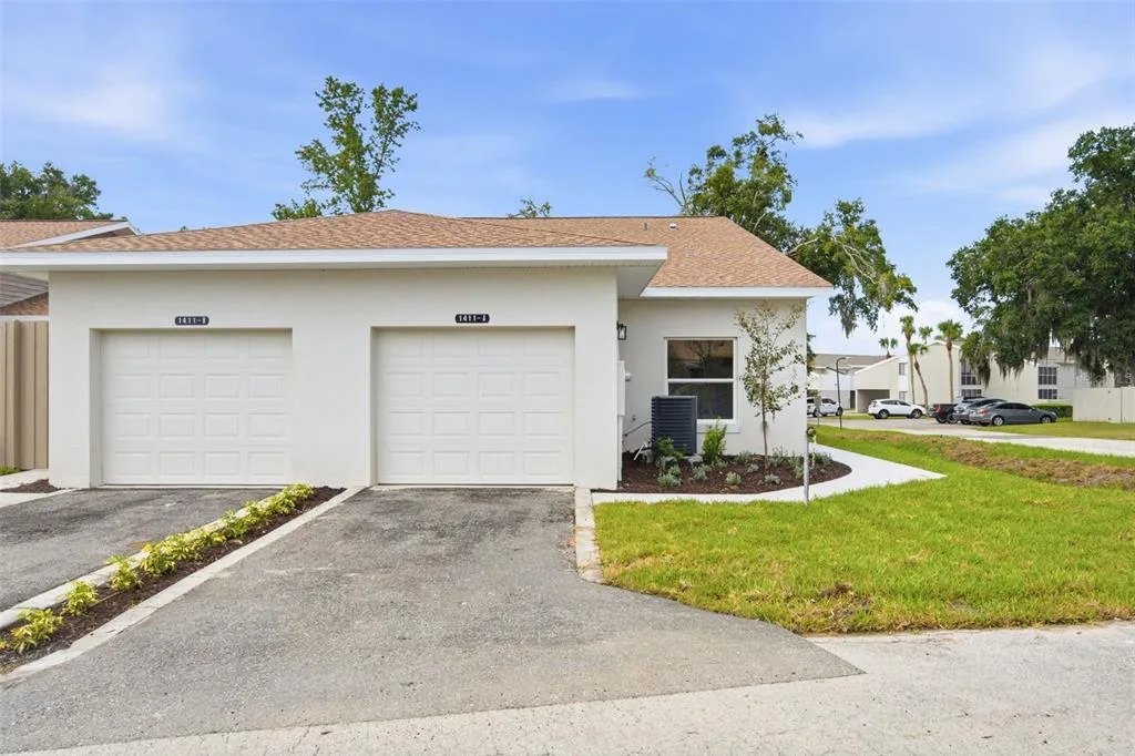 1411 OAK PL # A, APOPKA, FL 32712