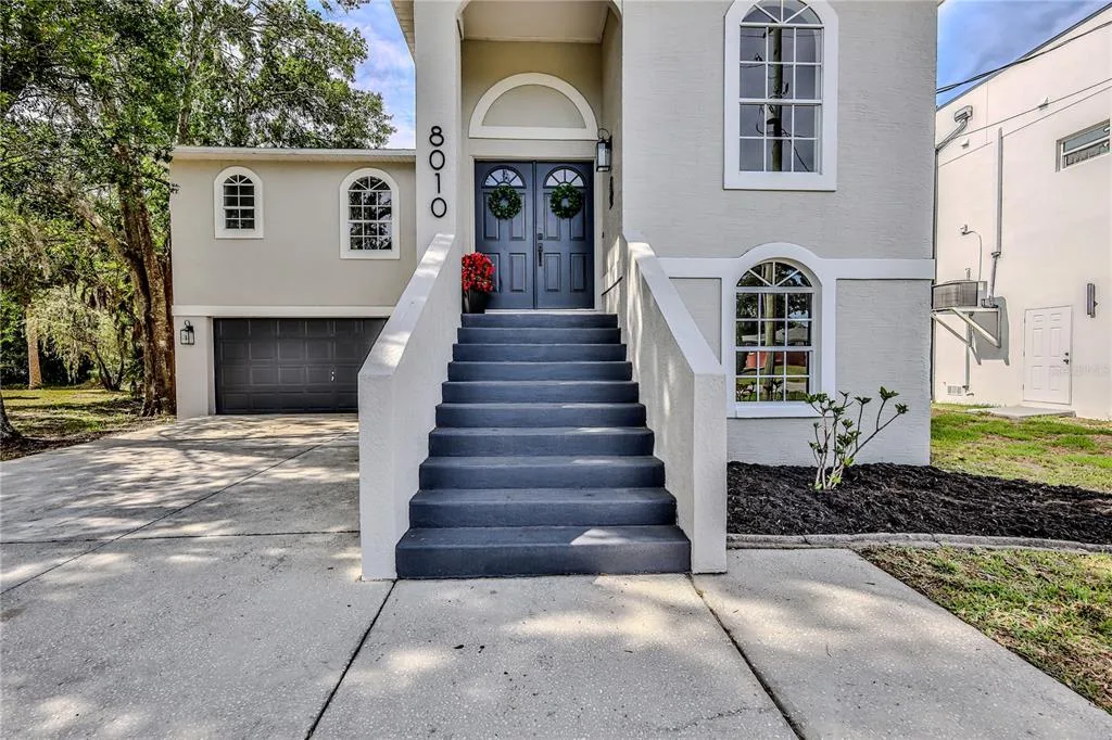 8010 GULF WAY, HUDSON, FL 34667