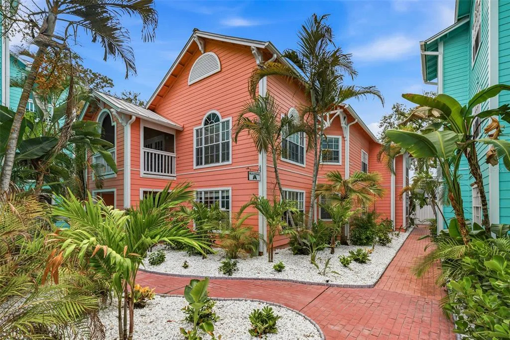 3002 W CLEVELAND STREET # A8, TAMPA, FL 33609