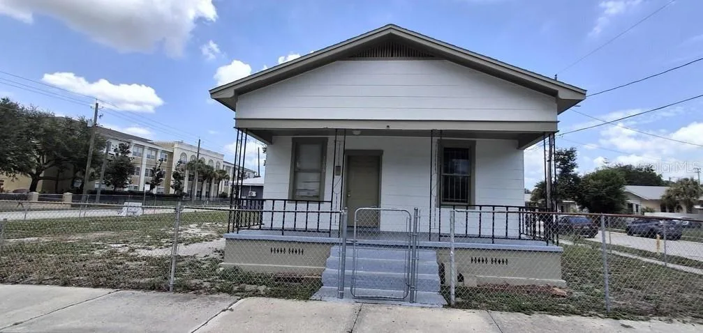 3009 N 13TH STREET, TAMPA, FL 33605