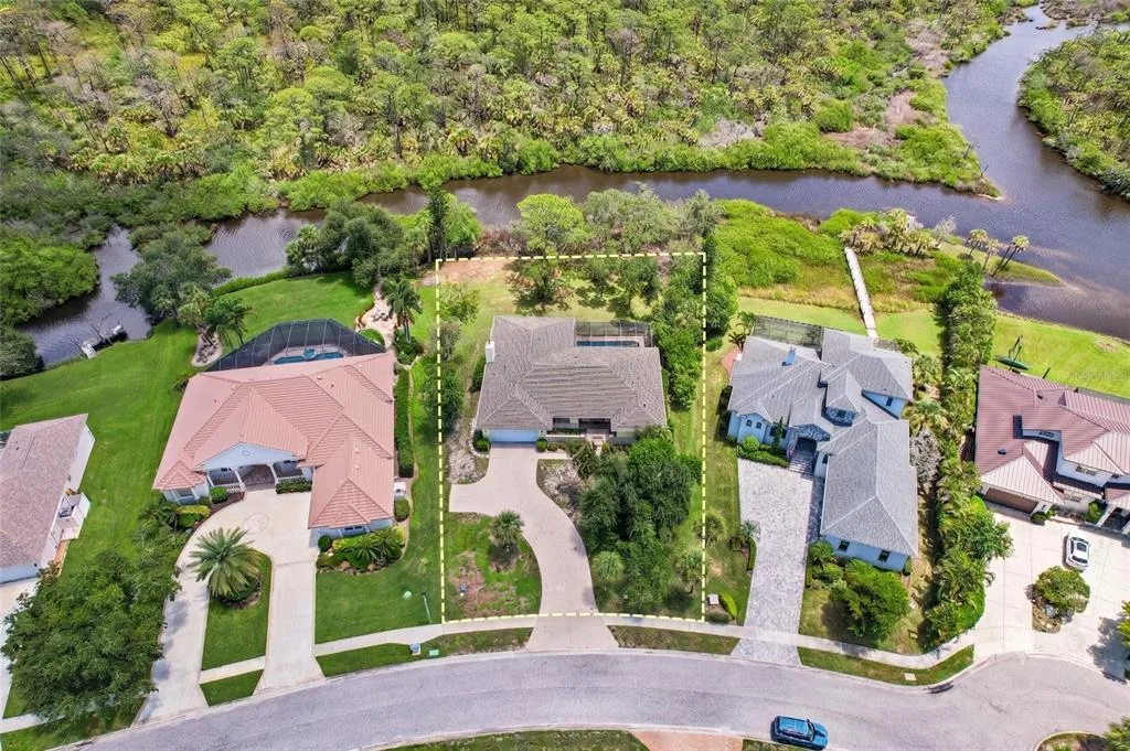 1305 SORRENTO WOODS BOULEVARD, NOKOMIS, FL 34275
