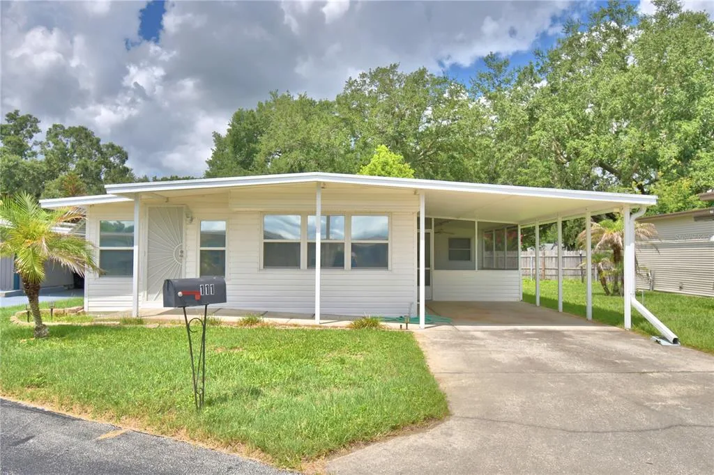 111 PARADISE LANE, AUBURNDALE, FL 33823