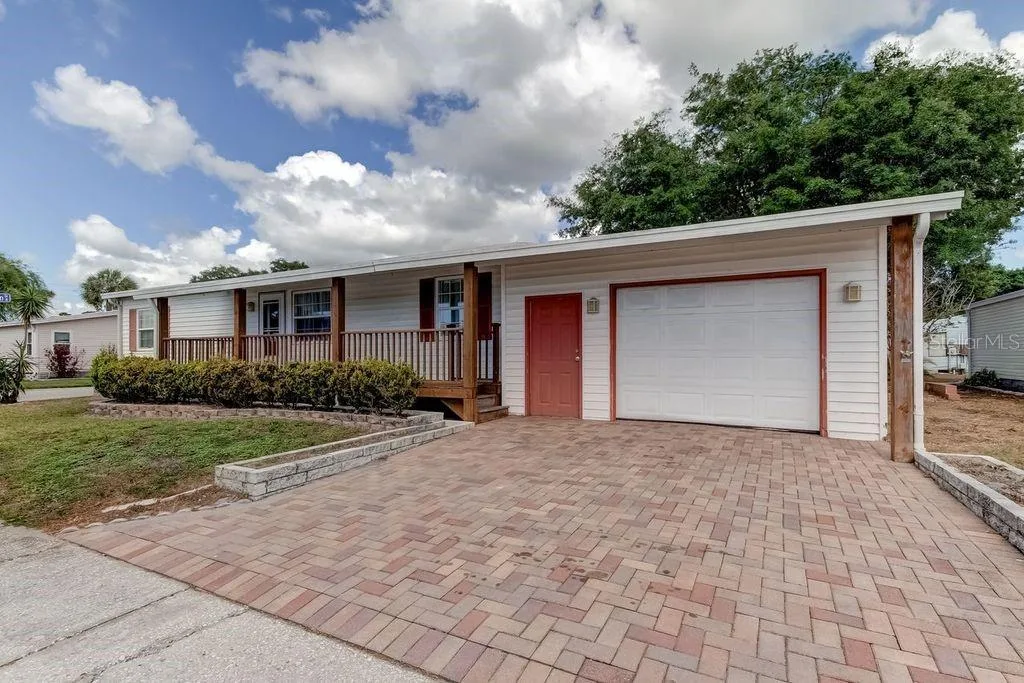 278 PELICAN DRIVE N, OLDSMAR, FL 34677
