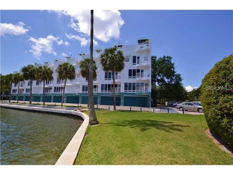 4950 BAYSHORE BOULEVARD # 28, TAMPA, FL 33611