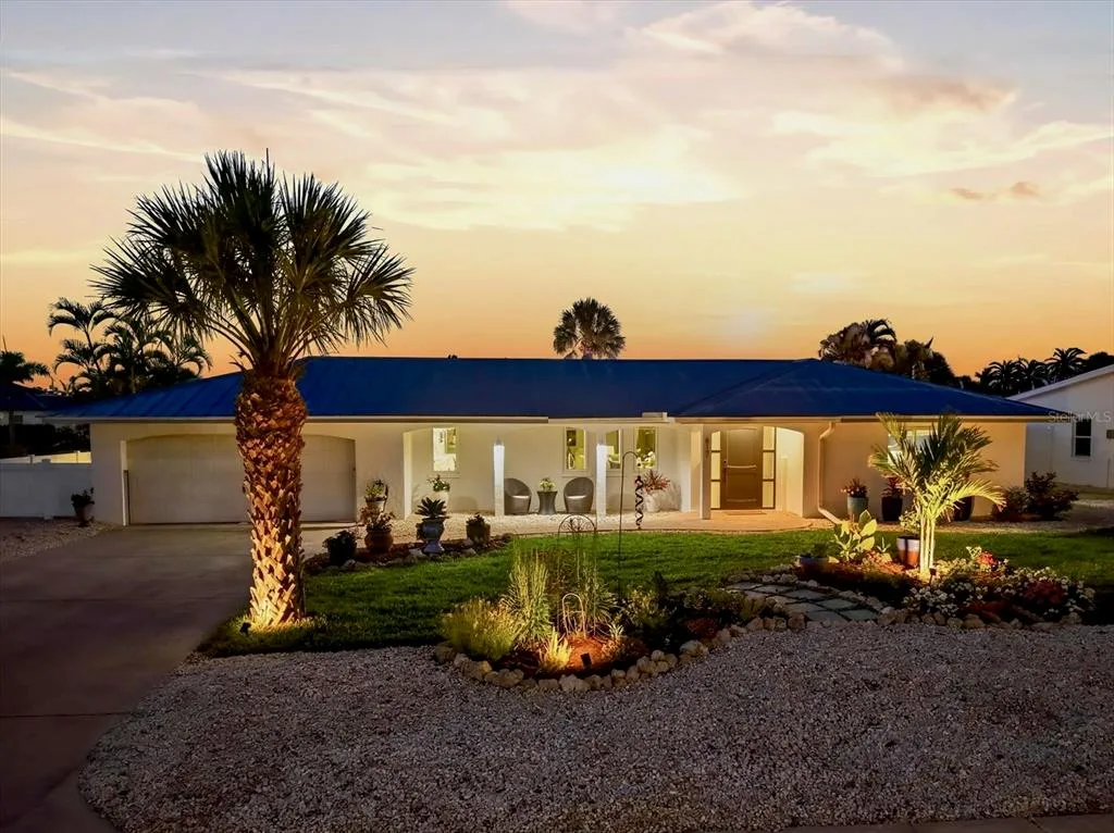 617 DUNDEE LANE, HOLMES BEACH, FL 34217