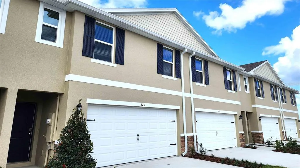 542 REMICK STREET, OSTEEN, FL 32764