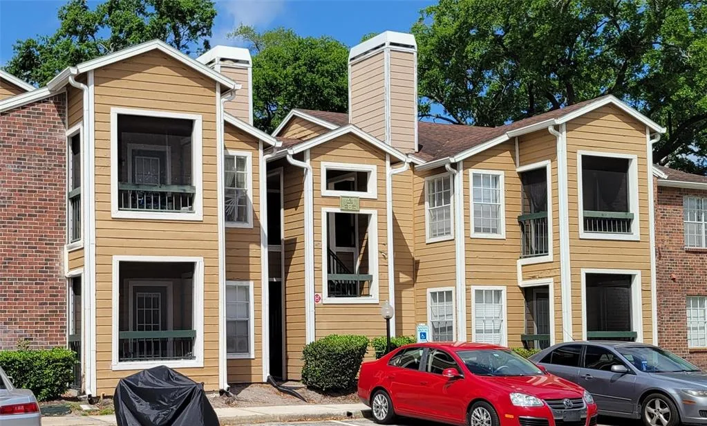 4400 THORNBRIAR LANE # 201, ORLANDO, FL 32822