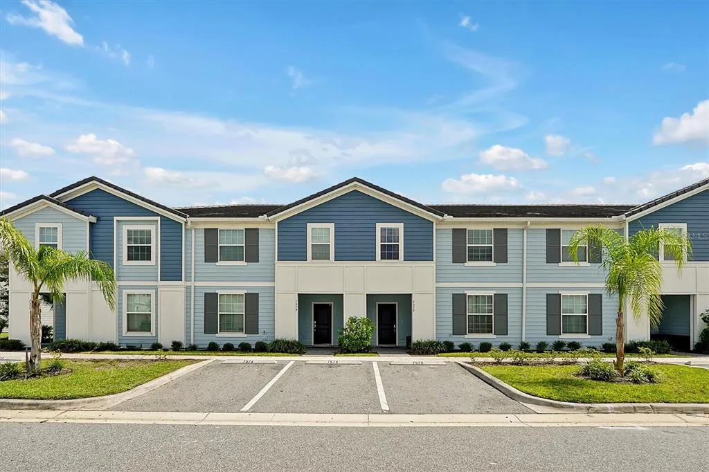 7578 OAK SPRING LANE, DAVENPORT, FL 33837