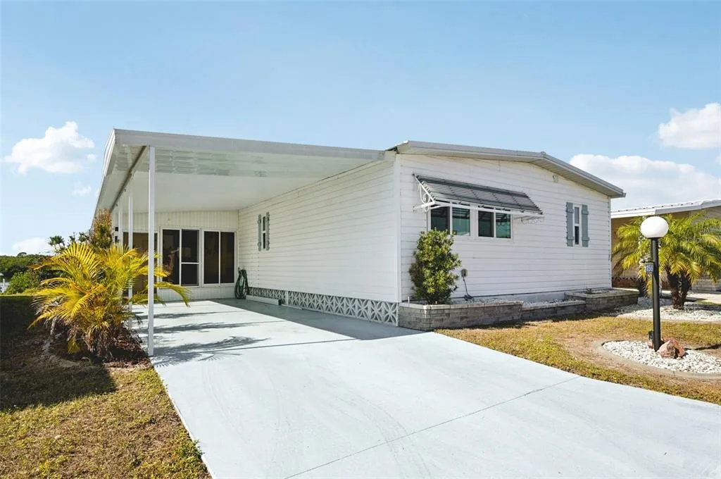 156 MARTINIQUE ROAD, NORTH PORT, FL 34287