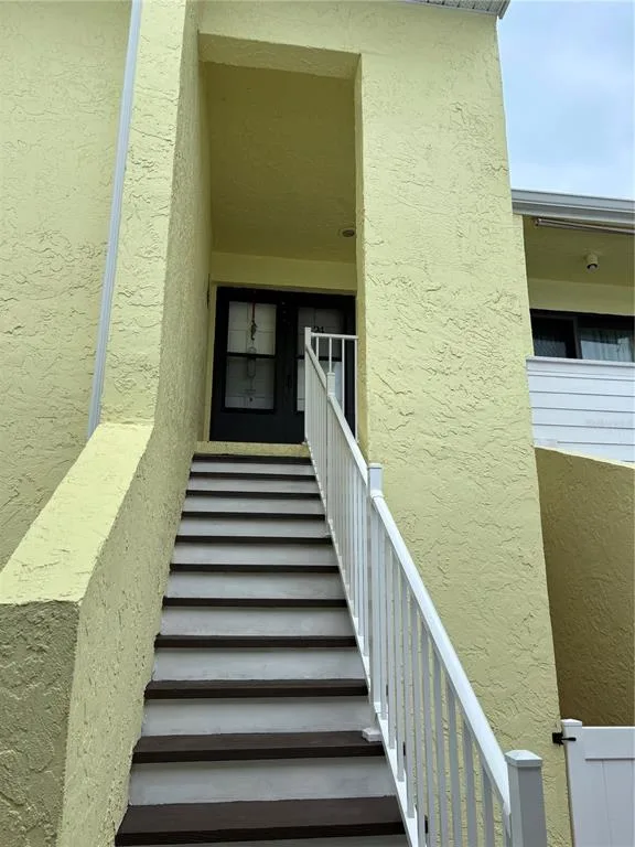 1 WINDRUSH BOULEVARD # 24, INDIAN ROCKS BEACH, FL 33785