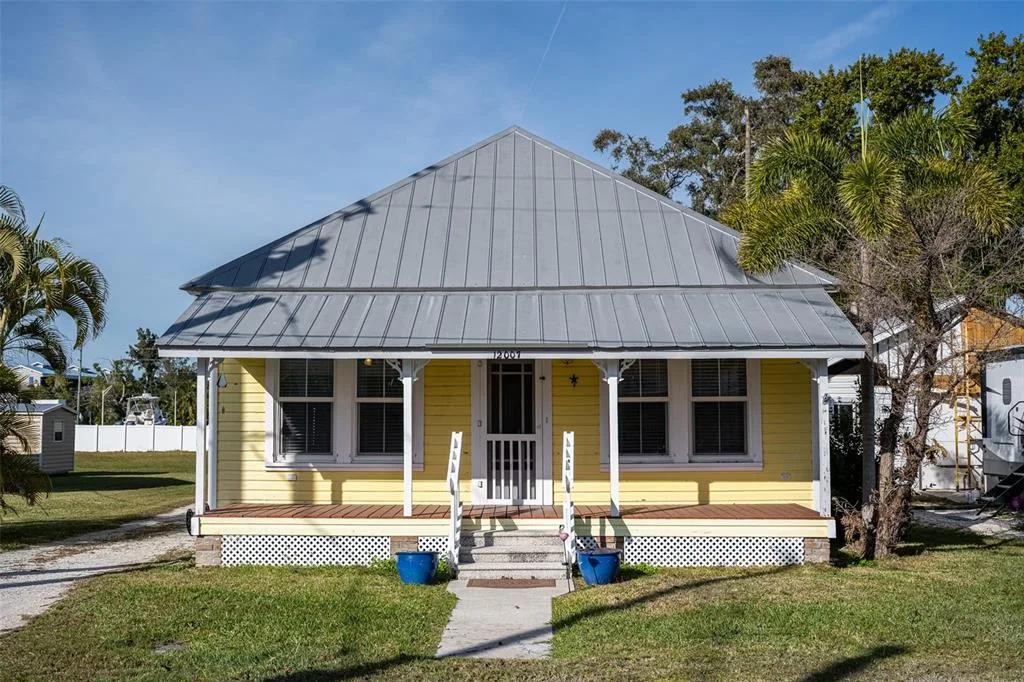 12007 45TH AVENUE W, CORTEZ, FL 34215