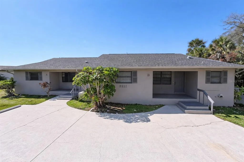 3211 RIVERSIDE DRIVE, PUNTA GORDA, FL 33950