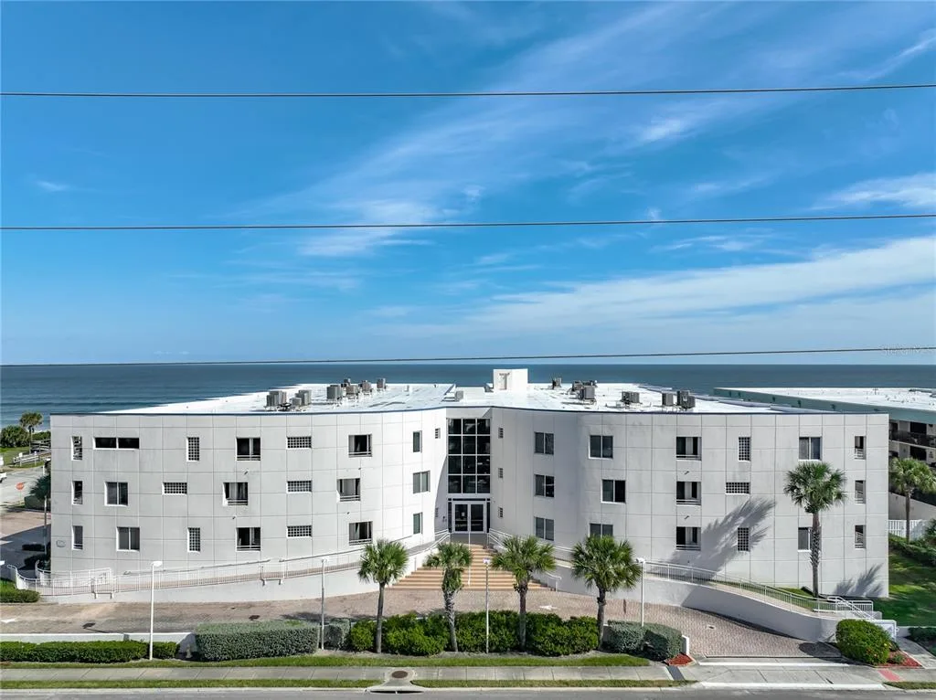 601 N MIRAMAR AVENUE # 205, INDIALANTIC, FL 32903