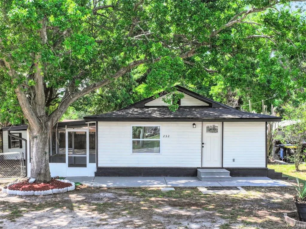 232 NOXON STREET, AUBURNDALE, FL 33823