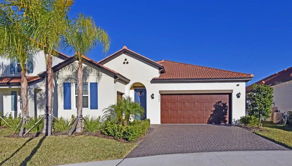 17304 BANDED GOLD LANE, WIMAUMA, FL 33598