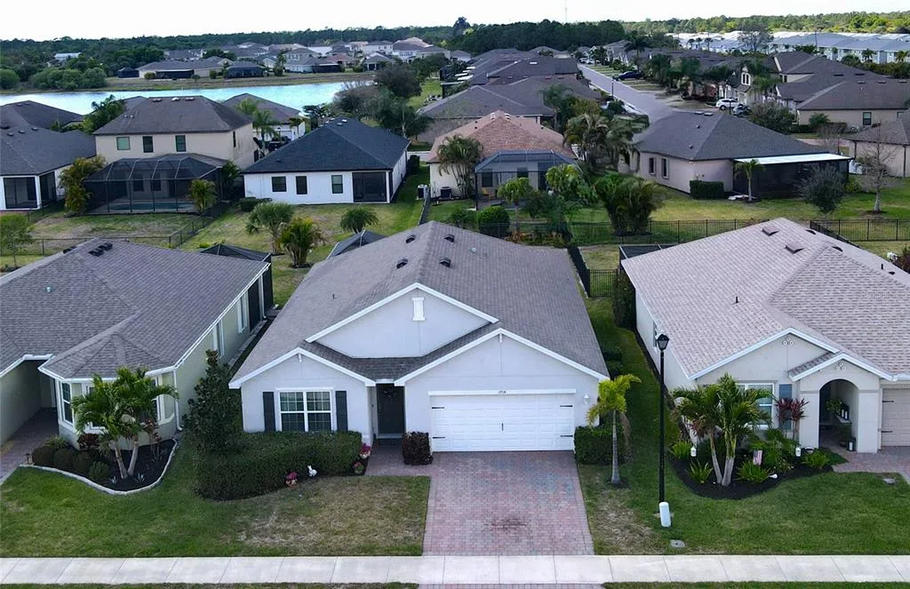 3704 PEBBLE TERRACE, PUNTA GORDA, FL 33980