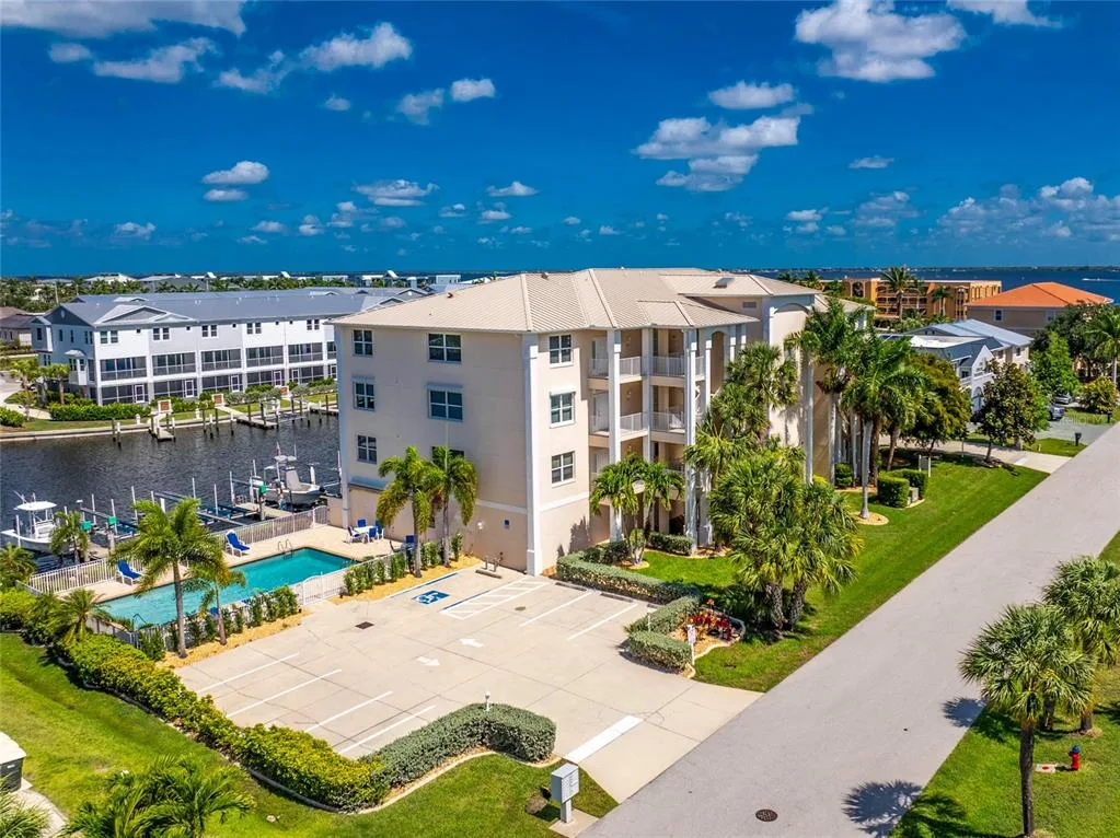 268 LEWIS CIRCLE # 143, PUNTA GORDA, FL 33950