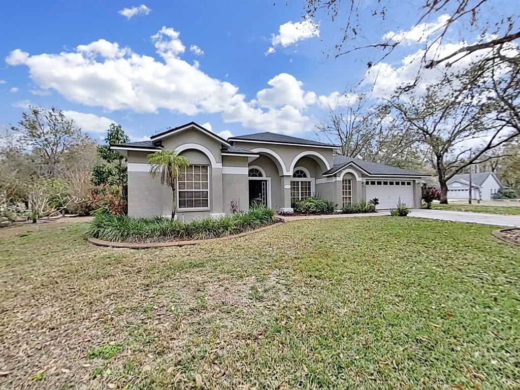 17307 OAK LEDGE DRIVE, LUTZ, FL 33549