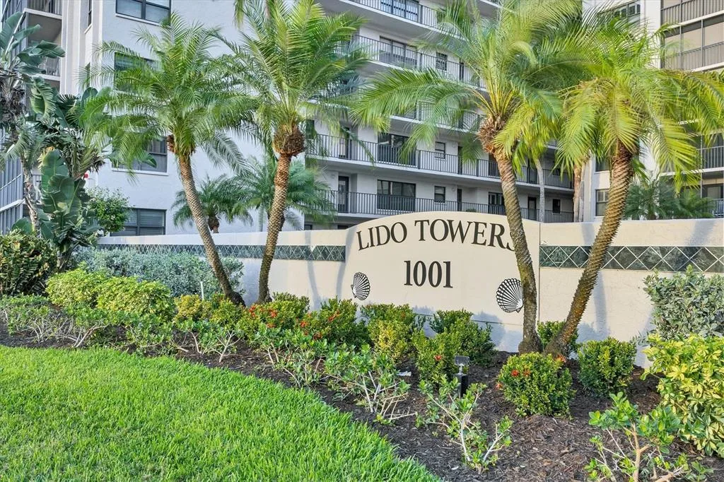 1001 BENJAMIN FRANKLIN DRIVE # 201, SARASOTA, FL 34236