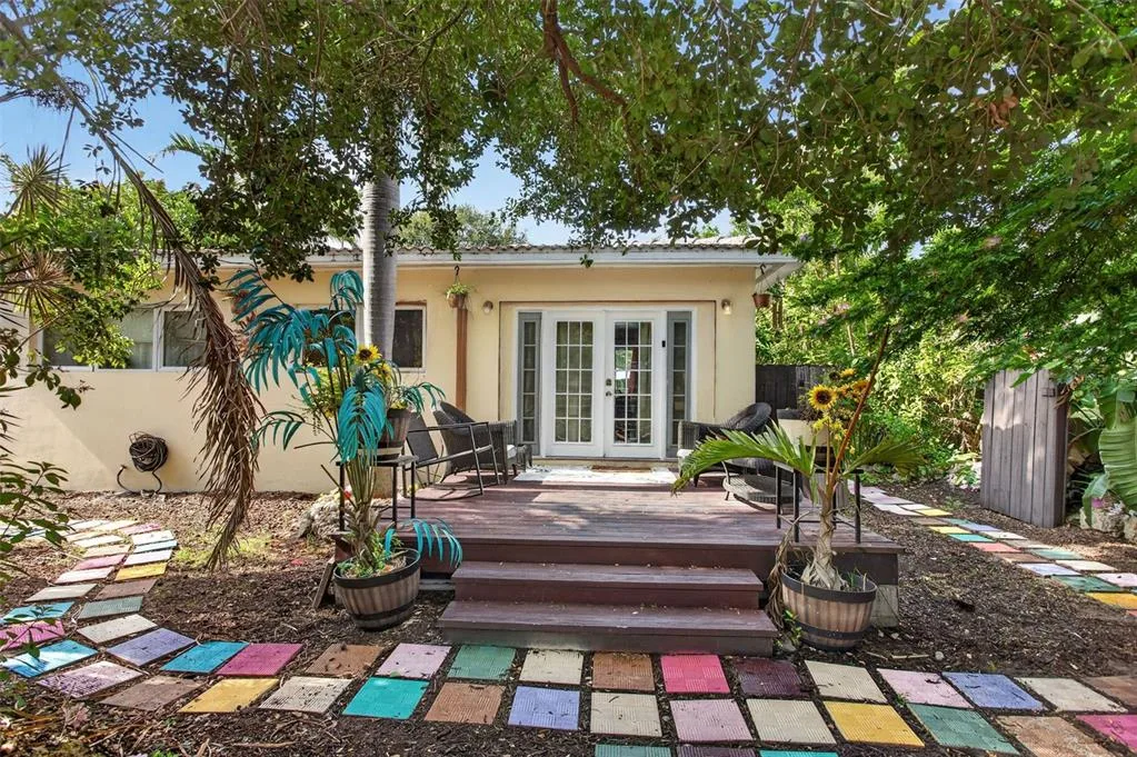 732 NW 18TH STREET, FORT LAUDERDALE, FL 33311