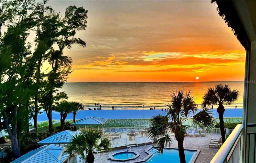 2504 GULF BOULEVARD # 304, INDIAN ROCKS BEACH, FL 33785