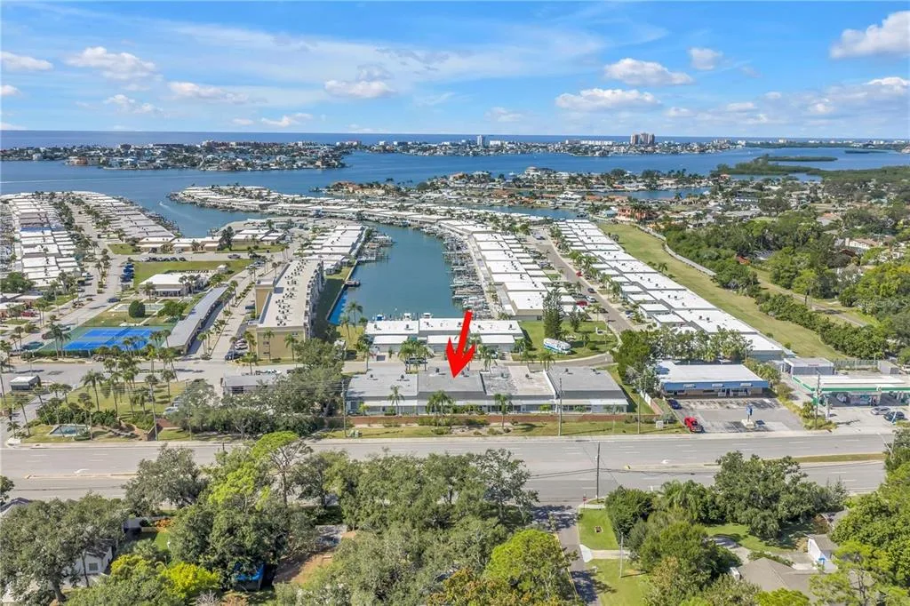 93 BOCA CIEGA POINT BOULEVARD N # 93, ST PETERSBURG, FL 33708